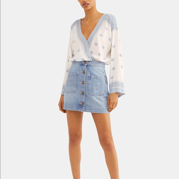 Free People Tops - NWT Free People printed bell sleeve bodysuit